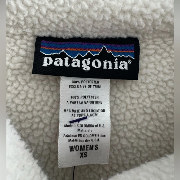 Patagonia high pile fleece Jacket (Size XS) - Picture 8 of 13